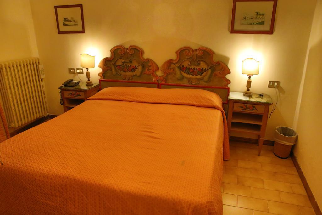 Hotel Villa Le Rondini Firenze Kültér fotó